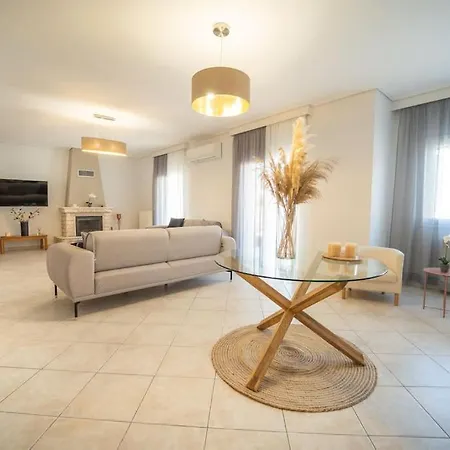 Apartment Alexandros *
