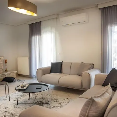 アパート Alexandros